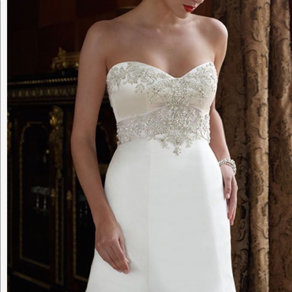 Casablanca 1994 Wedding Dress - pre-owned - Picture 14 of 17